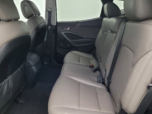 Used 2018 Hyundai Santa Fe Sport image 18