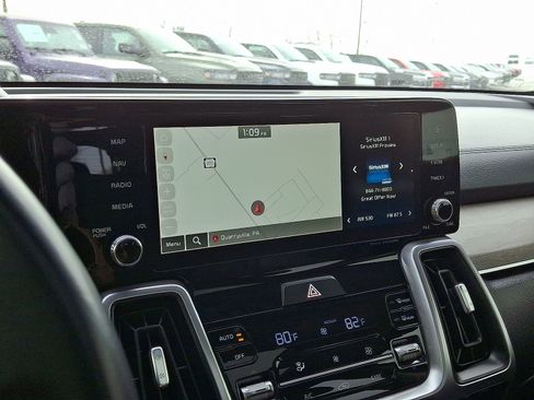 Used 2023 Kia Sorento S w/ Panoramic Sunroof Package image 20