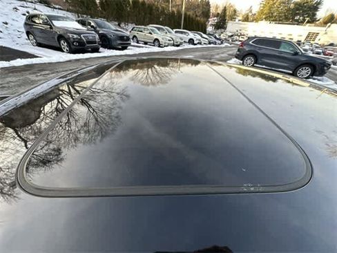 Used 2022 Honda Civic EX image 6