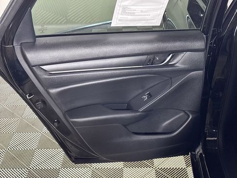 Used 2022 Honda Accord Sport image 18