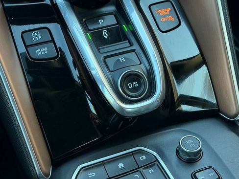 Used 2021 Acura TLX FWD image 32
