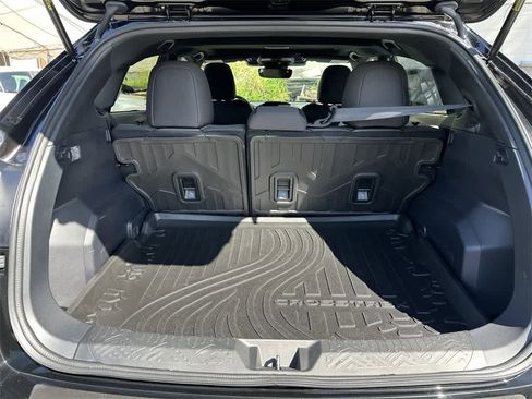 Certified 2025 Subaru Crosstrek 2.5i Sport w/ Crosstrek Mirror Package image 20
