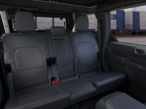 New 2026 Ford Bronco Badlands AWD/4WD image 11