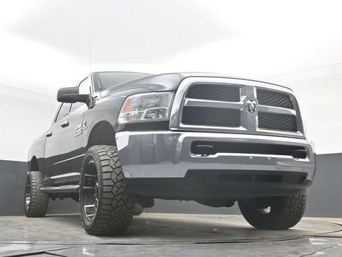 Used 2017 RAM 2500 SLT AWD/4WD image 29