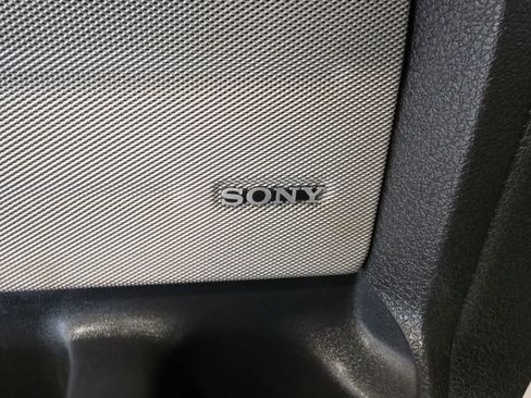 Used 2014 Ford F150 FX4 w/ Equipment Group 402A Luxury AWD/4WD image 22
