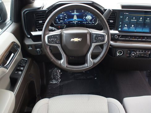 Used 2024 Chevrolet Silverado 1500 LT w/ Protection Package image 5