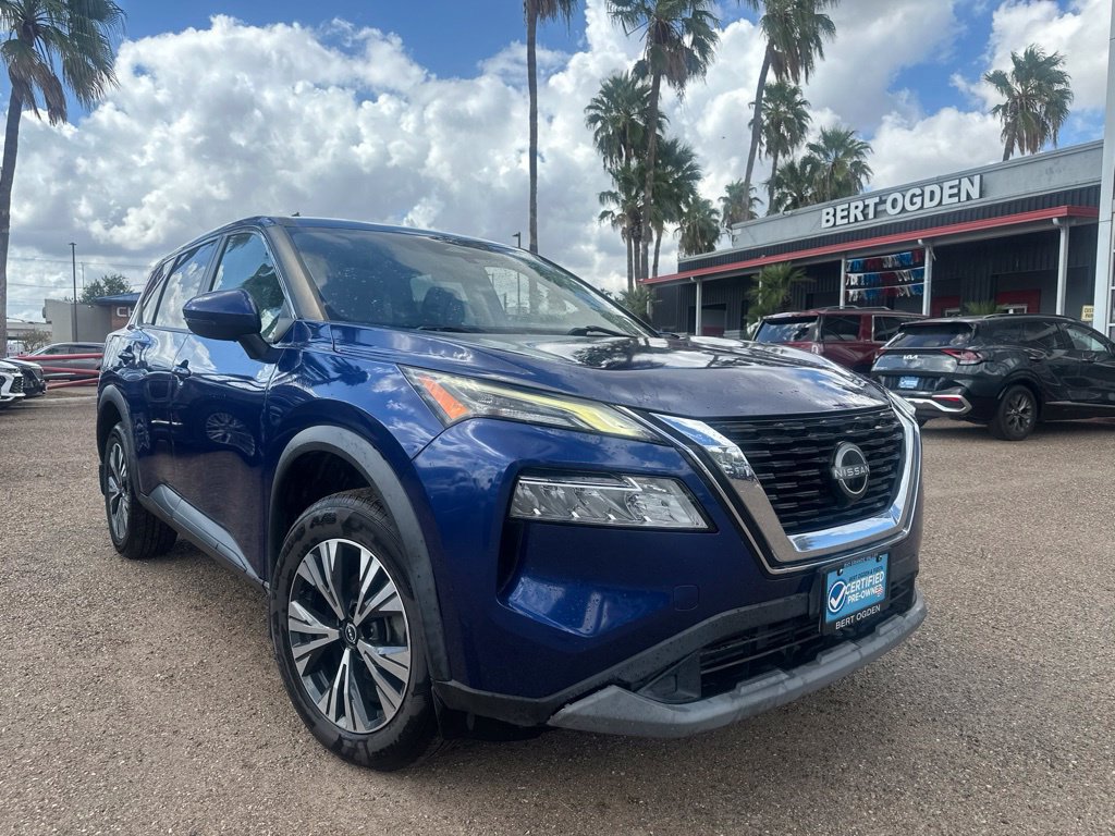 Used 2022 Nissan Rogue SV FWD image 1