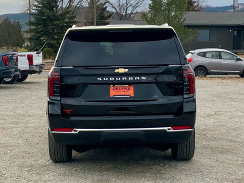 New 2026 Chevrolet Suburban LS image 4