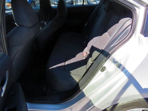 Used 2020 Toyota Corolla LE image 14