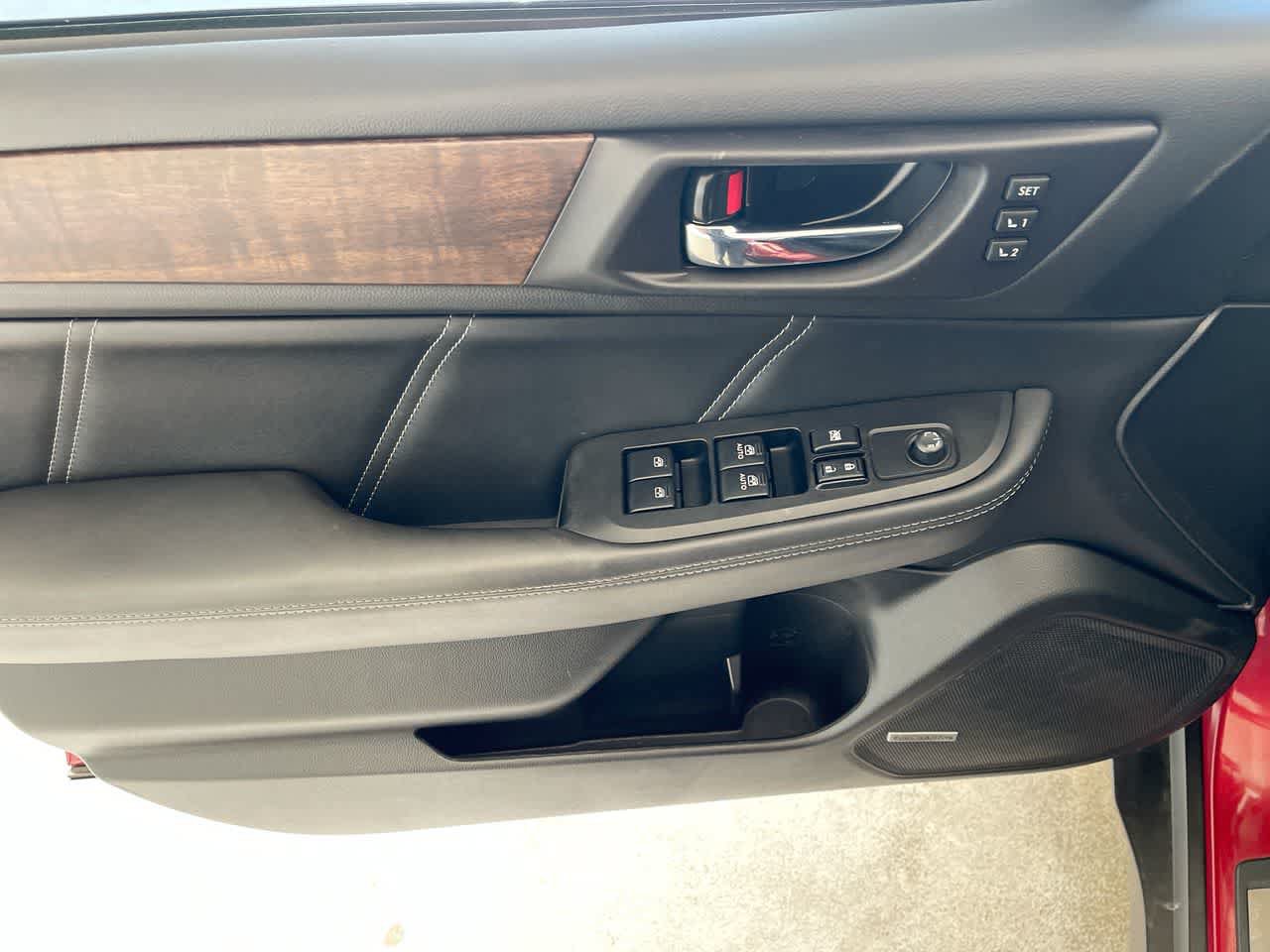 Used 2018 Subaru Outback 3.6R Limited AWD/4WD image 13