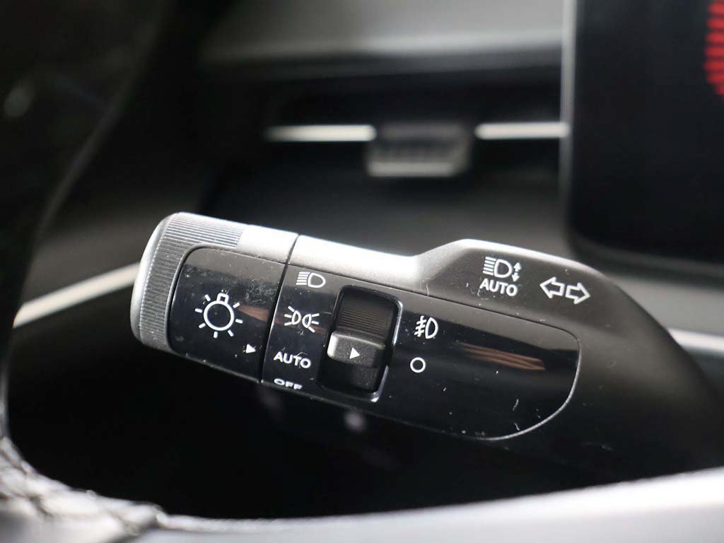 Used 2025 Kia K5 GT-Line w/ GT-Line Premium Package FWD image 42