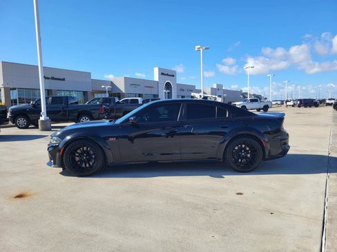 Used 2023 Dodge Charger Scat Pack image 2