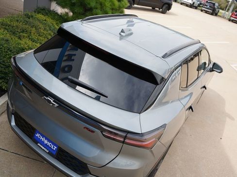 New 2025 Chevrolet Equinox EV RS FWD image 14