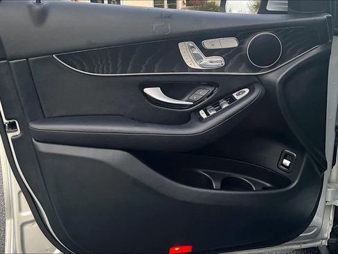 Certified 2018 Mercedes-Benz GLC 300 image 21