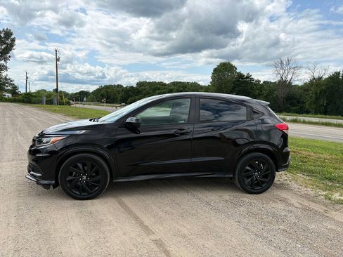 Used 2021 Honda HR-V Sport image 5