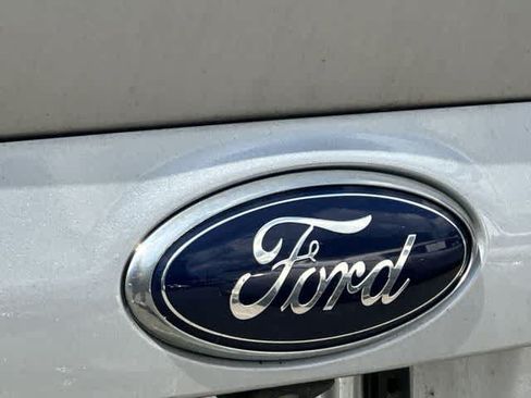 Used 2015 Ford Escape SE w/ Equipment Group 201A AWD/4WD image 19
