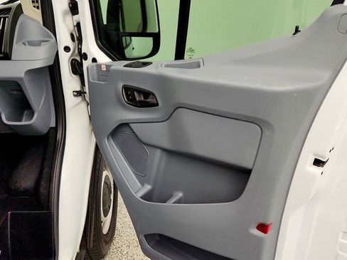 Used 2019 Ford Transit 150 130 Low Roof image 27