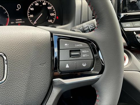 Used 2026 Honda Odyssey Sport-L image 12