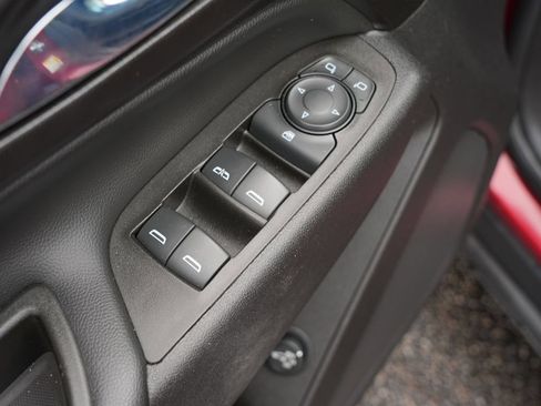 Used 2021 Chevrolet Equinox LT AWD/4WD image 16
