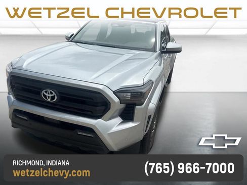 Used 2024 Toyota Tacoma SR5 AWD/4WD image 2