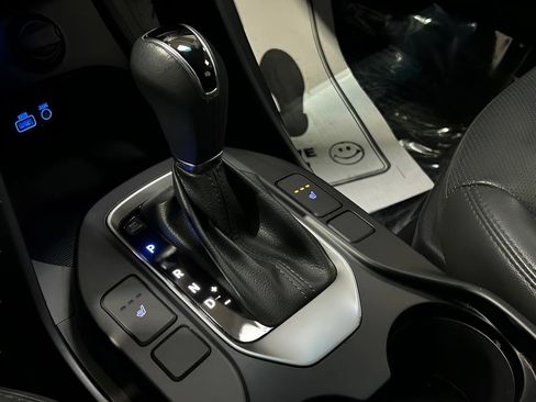 Used 2018 Hyundai Santa Fe Sport 2.0T image 23