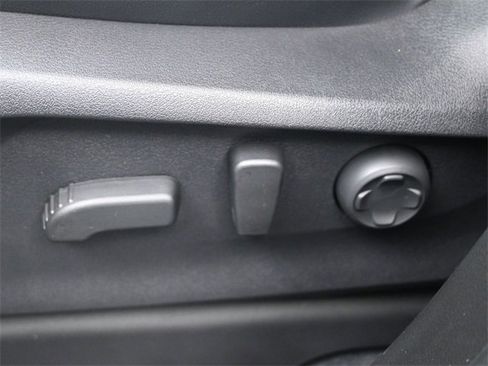 New 2025 Subaru Ascent Touring image 19