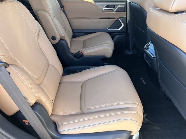 New 2027 INFINITI QX80 Luxe w/ Cargo Package AWD/4WD image 14
