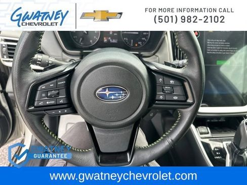 Used 2025 Subaru Outback Onyx Edition XT AWD/4WD image 16