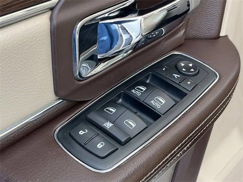 Used 2016 RAM 3500 Laramie w/ Convenience Group image 30