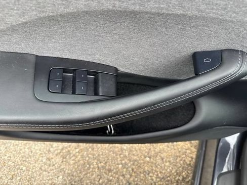 Used 2025 Tesla Model 3 RWD image 14