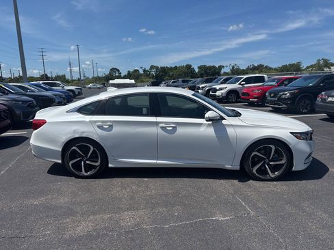 Used 2020 Honda Accord Sport image 8