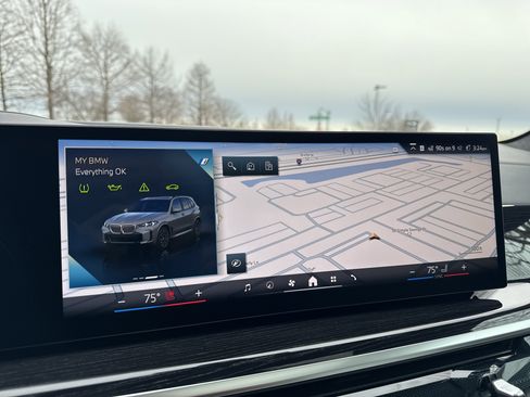 New 2026 BMW X5 xDrive50e w/ Executive Package image 13