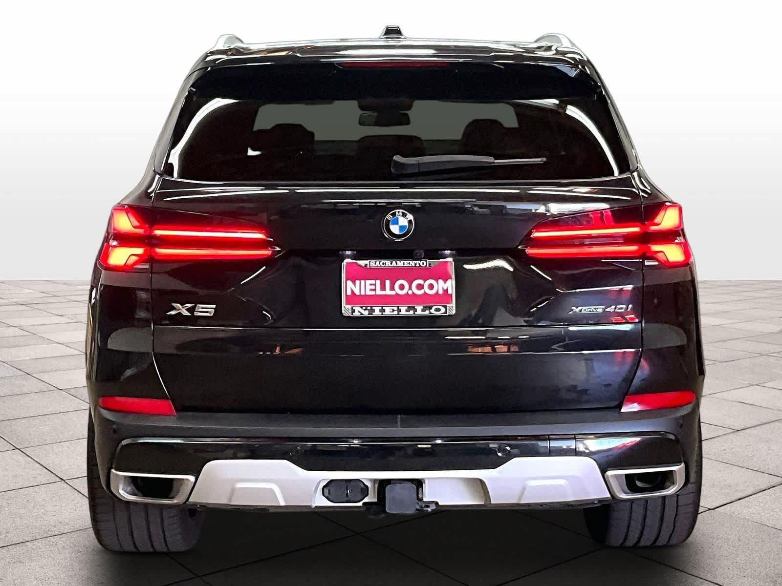 Used 2025 BMW X5 xDrive40i AWD/4WD image 6