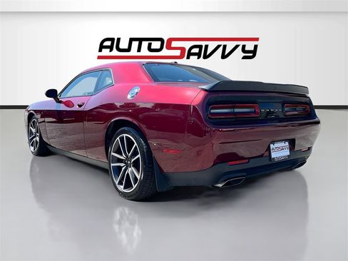 Used 2023 Dodge Challenger R/T image 5