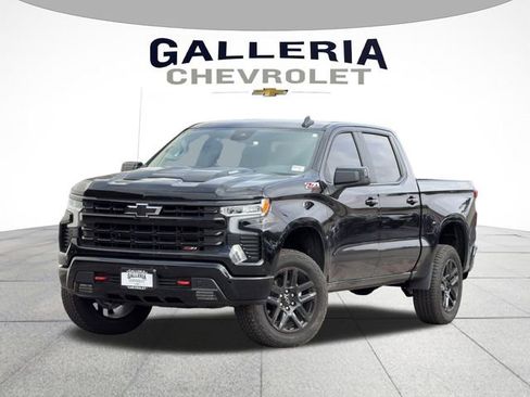 New 2026 Chevrolet Silverado 1500 LT Trail Boss AWD/4WD image 1
