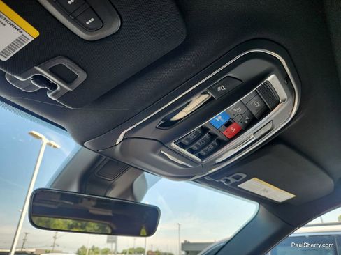 New 2025 Jeep Grand Cherokee Limited w/ Black Appearance Package image 48