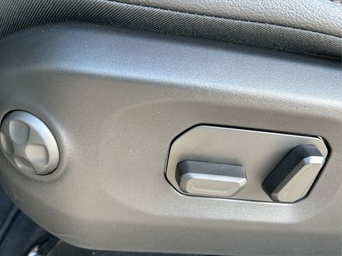 New 2026 Jeep Gladiator Sport AWD/4WD image 26