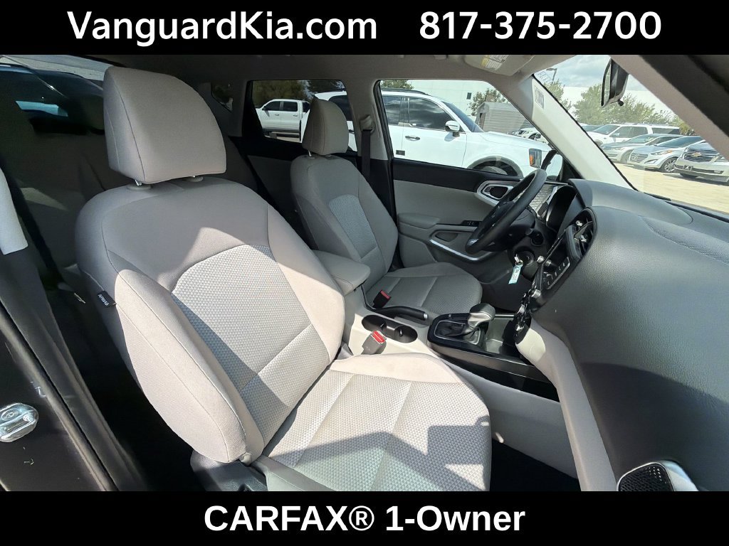 Certified 2025 Kia Soul LX FWD image 26