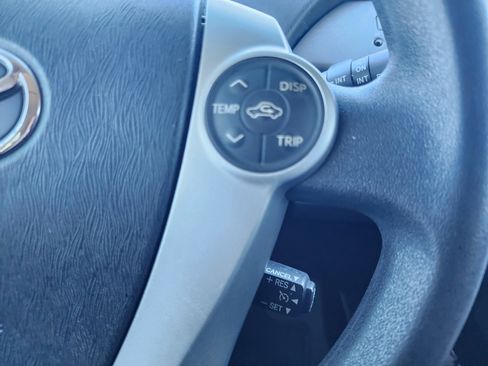 Used 2012 Toyota Prius Four image 19