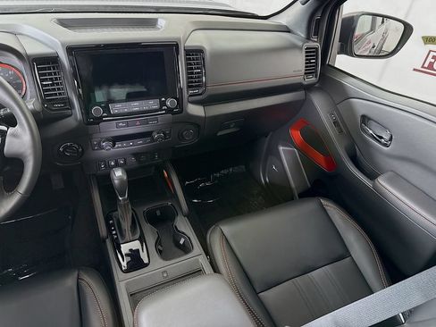 Certified 2023 Nissan Frontier PRO-4X w/ Pro-4X Premium Package AWD/4WD image 28