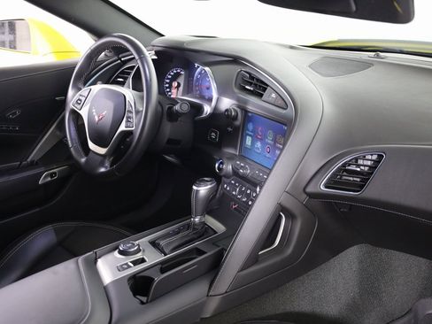 Used 2015 Chevrolet Corvette Stingray Coupe w/ 2LT Preferred Equipment Group image 27