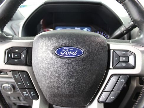 Used 2019 Ford F250 Platinum w/ Platinum Ultimate Package image 21