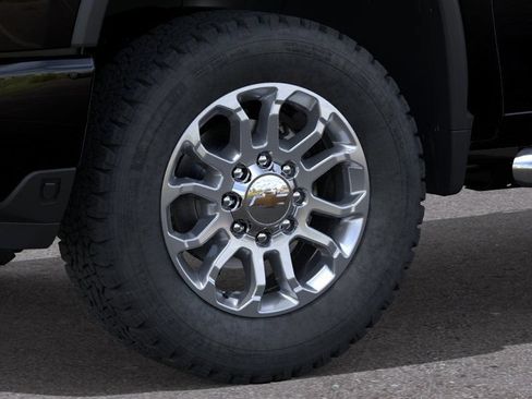 New 2026 Chevrolet Silverado 2500 LT w/ Z71 Chrome Sport Edition AWD/4WD image 9