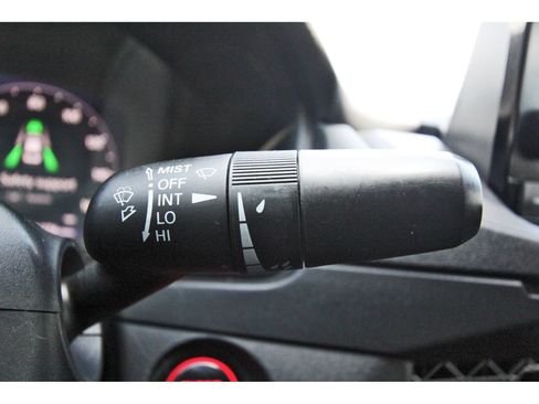 Used 2025 Honda Accord SE image 18