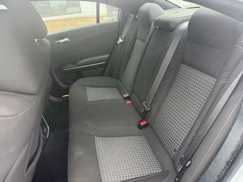 Used 2023 Dodge Charger SXT image 4