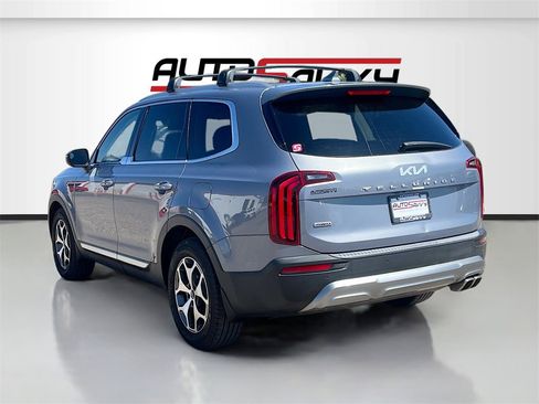 Used 2022 Kia Telluride EX image 5