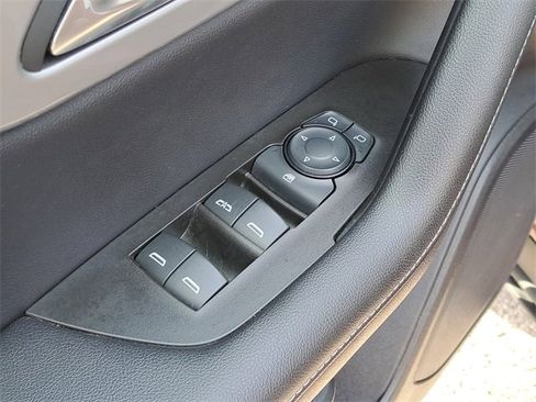 Used 2023 Chevrolet Blazer LT image 21