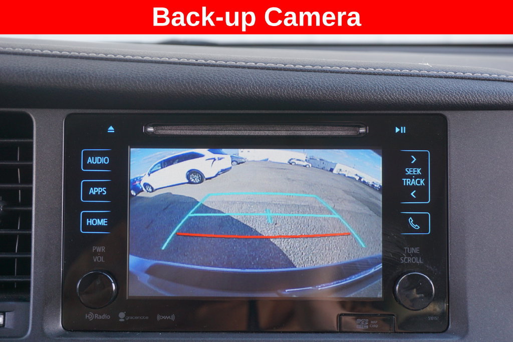 Used 2017 Toyota Sienna XLE w/ XLE Navigation Package AWD/4WD image 10