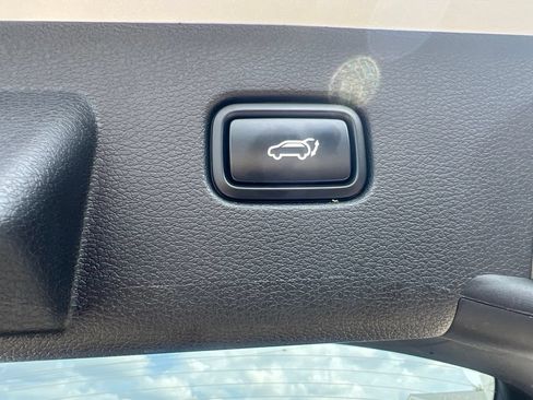Used 2024 Kia Sportage X-Line w/ X-Line Premium Package AWD/4WD image 15