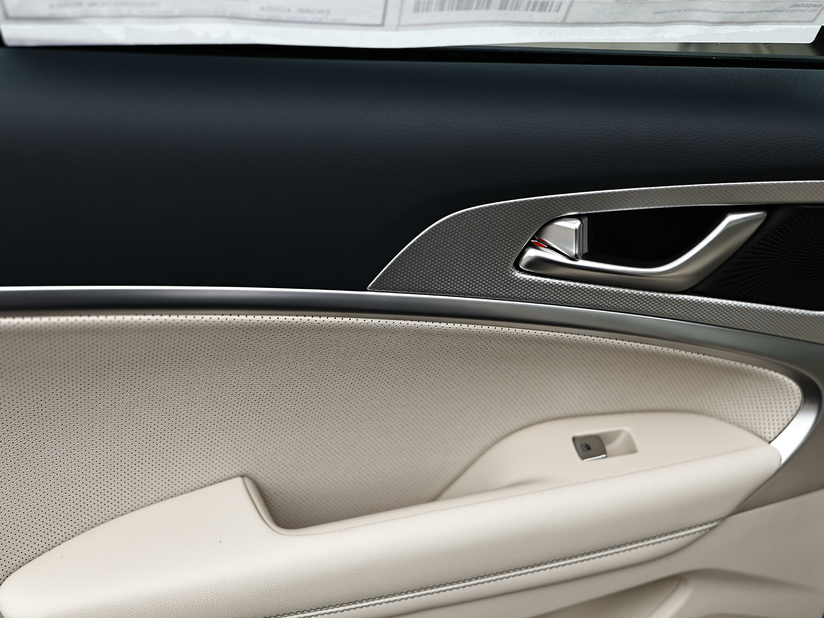 New 2026 Genesis G70 2.5T Prestige RWD image 25